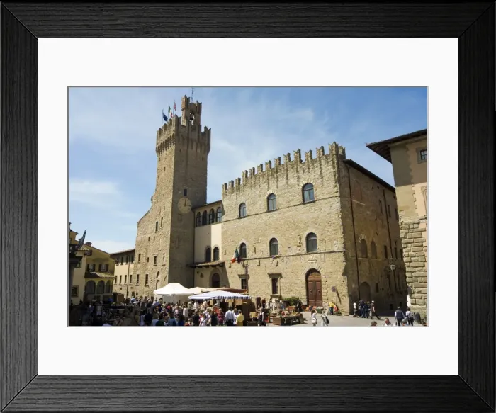 Framed Print : Piazza della Liberta and Antiquarian Fair, Town Hall Tower, Arezzo, Tuscany Framed Print : Piazza della Liberta and Antiquarian Fair, Town Hall Tower, Arezzo, Tuscany