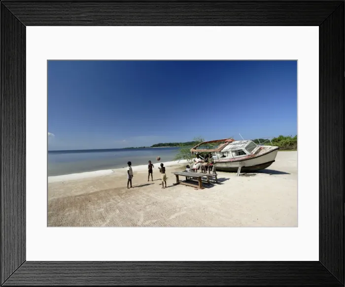 Framed Print : Bugala Island, Lake Victoria, Uganda, East Africa, Africa Framed Print : Bugala Island, Lake Victoria, Uganda, East Africa, Africa