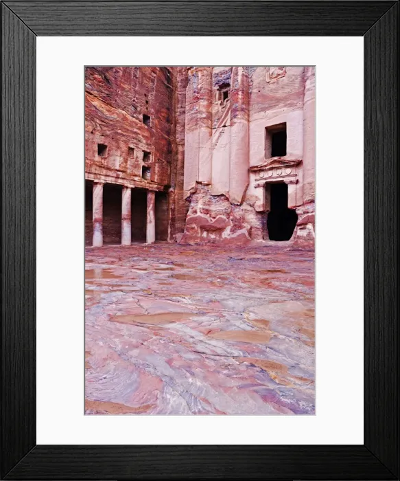 Framed Print : The Urn Tomb, Petra, UNESCO World Heritage Site, Jordan, Middle East Framed Print : The Urn Tomb, Petra, UNESCO World Heritage Site, Jordan, Middle East