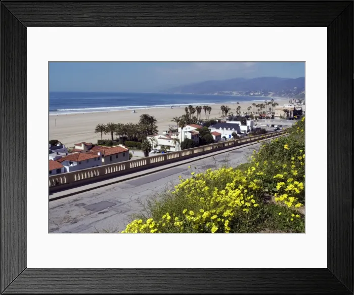 Framed Print : Pacific Coast Highway and Malibu viewed from Palisades Park, Santa Monica Framed Print : Pacific Coast Highway and Malibu viewed from Palisades Park, Santa Monica