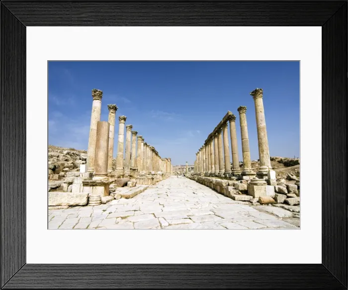 Framed Print : The Cardo, North Colonnaded Street, Jerash (Gerasa), a Roman Decapolis city Framed Print : The Cardo, North Colonnaded Street, Jerash (Gerasa), a Roman Decapolis city