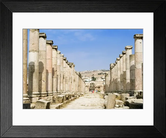 Framed Print : The Cardo, North Colonnaded Street, Jerash (Gerasa) a Roman Decapolis city Framed Print : The Cardo, North Colonnaded Street, Jerash (Gerasa) a Roman Decapolis city