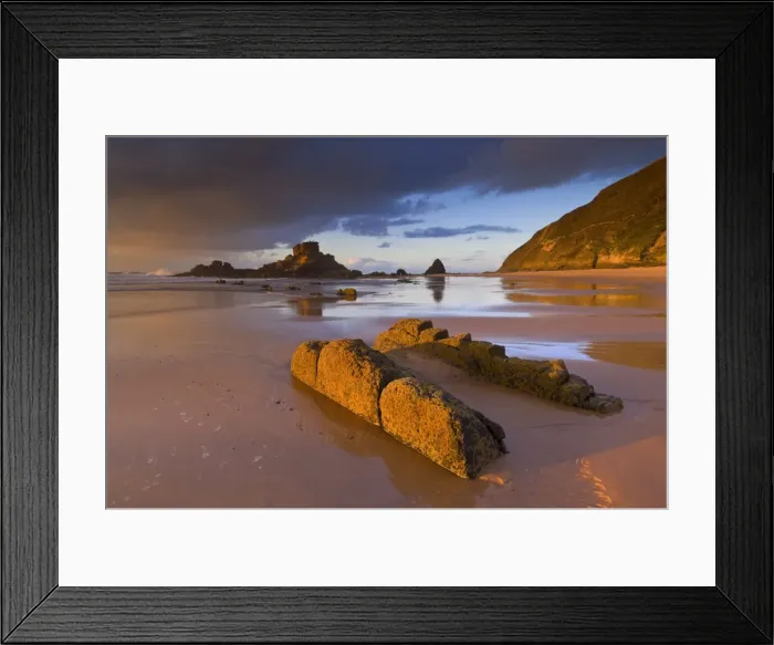 Framed Print : Sunset and low evening light on the rocks, Praia do Castelejo beach near Vila do Bispo Framed Print : Sunset and low evening light on the rocks, Praia do Castelejo beach near Vila do Bispo