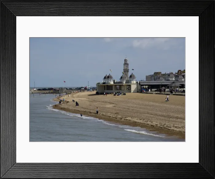 Framed Print : Herne Bay, Kent, England, United Kingdom, Europe Framed Print : Herne Bay, Kent, England, United Kingdom, Europe