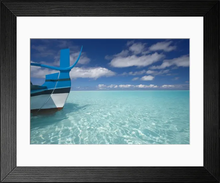 Framed Print : Bow of boat in shallow water, Maldives, Indian Ocean, Asia Framed Print : Bow of boat in shallow water, Maldives, Indian Ocean, Asia