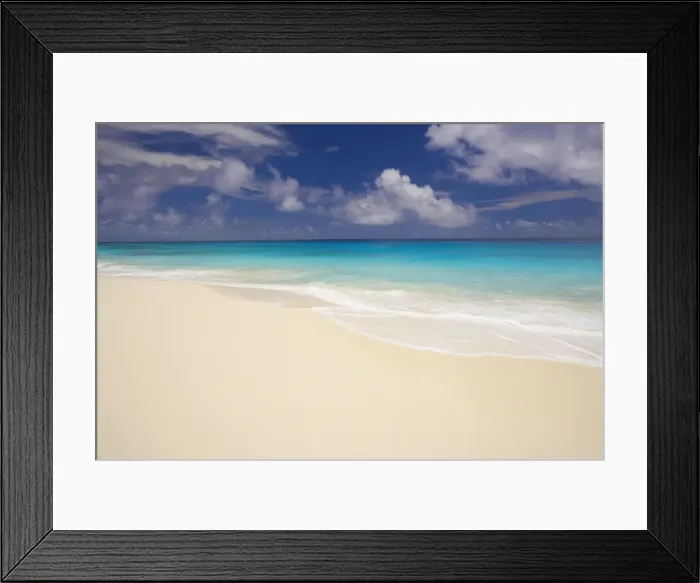 Framed Print : Idyllic beach, Maldives, Indian Ocean, Asia Framed Print : Idyllic beach, Maldives, Indian Ocean, Asia