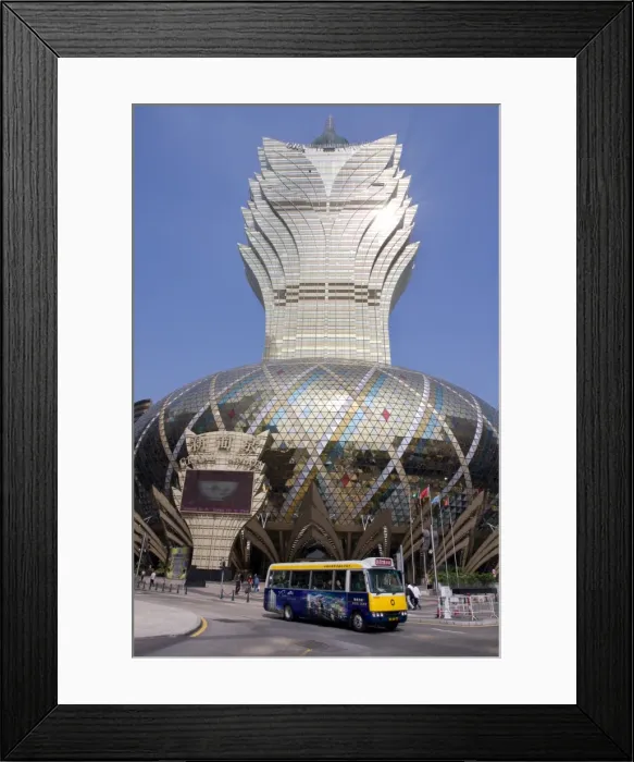 Framed Print : Gran Lisboa Casino, Macau, China, Asia Framed Print : Gran Lisboa Casino, Macau, China, Asia