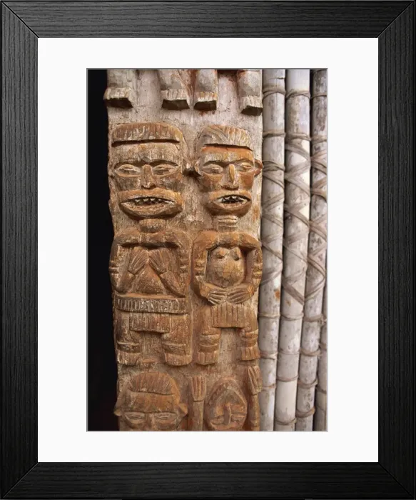 Framed Print : Carving on hut, Bandjoun chefferie, Cameroun, West Africa, AFrica Framed Print : Carving on hut, Bandjoun chefferie, Cameroun, West Africa, AFrica