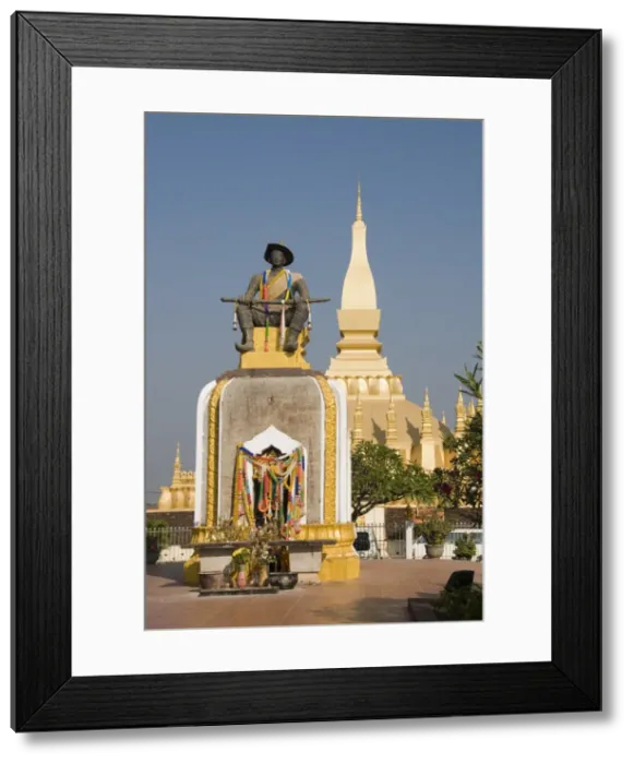 Framed Print : Statue of King Setthathirat, Pha That Luang, Vientiane, Laos, Indochina Framed Print : Statue of King Setthathirat, Pha That Luang, Vientiane, Laos, Indochina