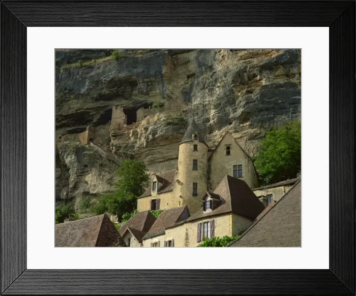 Framed Print : Les Ezies-de-Tayas, Dordogne, Aquitaine, France, Europe Framed Print : Les Ezies-de-Tayas, Dordogne, Aquitaine, France, Europe