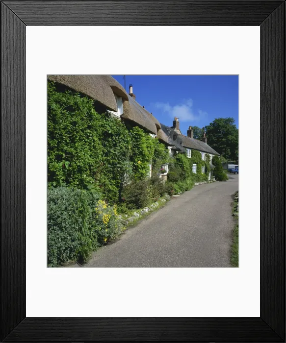 Framed Print : Winkle Street, Calbourne, Isle of Wight, England, United Kingdom, Europe Framed Print : Winkle Street, Calbourne, Isle of Wight, England, United Kingdom, Europe