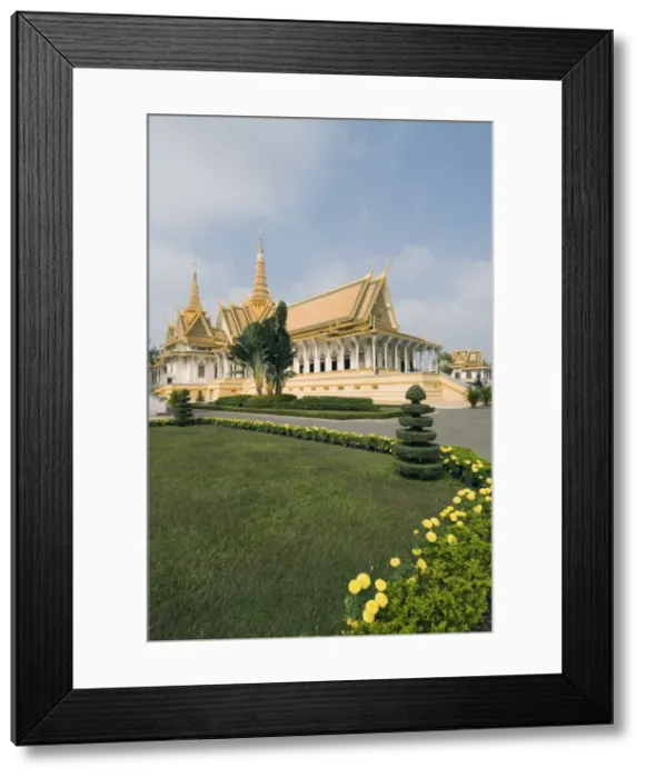Framed Print : The Royal Throne Hall, The Royal Palace, Phnom Penh, Cambodia, Indochina Framed Print : The Royal Throne Hall, The Royal Palace, Phnom Penh, Cambodia, Indochina