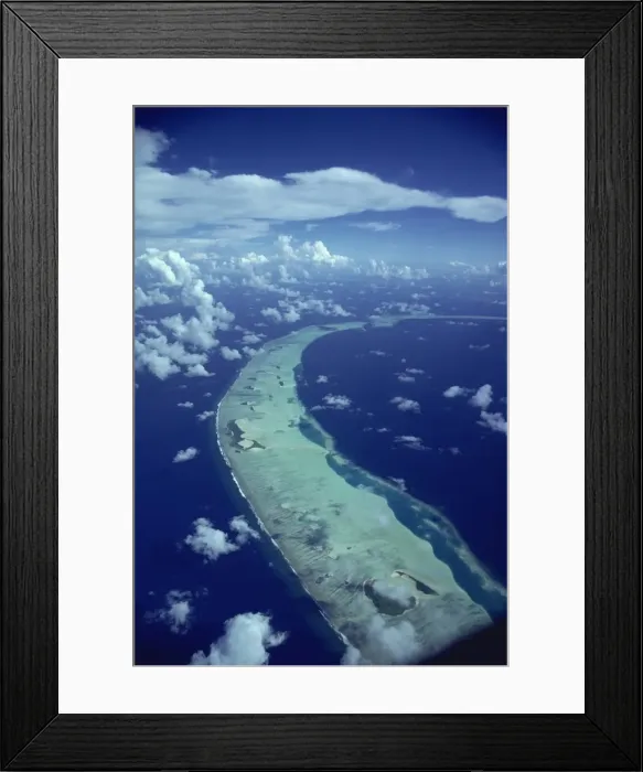 Framed Print : Maldive Islands, Indian Ocean, Asia Framed Print : Maldive Islands, Indian Ocean, Asia
