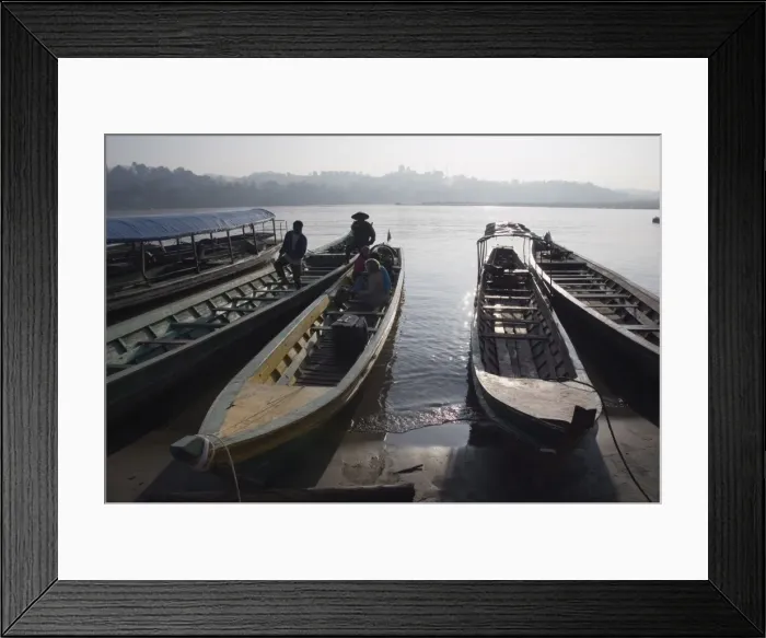 Framed Print : Boats at border crossing to Huay Xai in Laos, Chiang Kong, Thailand, Southeast Asia, Asia Framed Print : Boats at border crossing to Huay Xai in Laos, Chiang Kong, Thailand, Southeast Asia, Asia