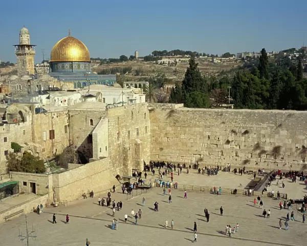 Western or Wailing Wall, sacred site of Judaism, with the gold Dome of the Rock