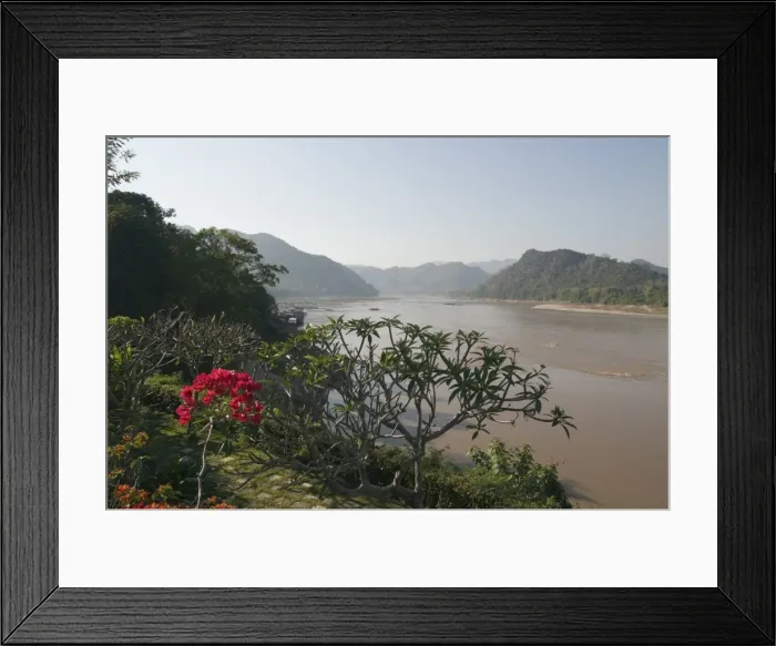 Framed Print : Mekong River, Luang Prabang, Laos, Indochina, Southeast Asia, Asia Framed Print : Mekong River, Luang Prabang, Laos, Indochina, Southeast Asia, Asia