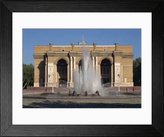 Framed Print : Fountains in front of the Navoi Opera and Ballet Theatre in the city of Tashkent Framed Print : Fountains in front of the Navoi Opera and Ballet Theatre in the city of Tashkent