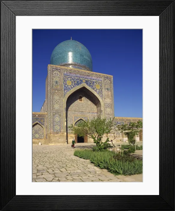 Framed Print : The mosque in the Tilla Kari Madrasah in Registan Square, Samarkand, Uzbekistan Framed Print : The mosque in the Tilla Kari Madrasah in Registan Square, Samarkand, Uzbekistan