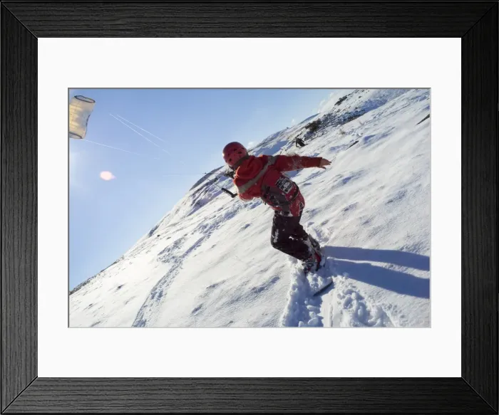 Framed Print : Kite snowboarding, Brecon Beacons, Wales, United Kingdom, Europe Framed Print : Kite snowboarding, Brecon Beacons, Wales, United Kingdom, Europe