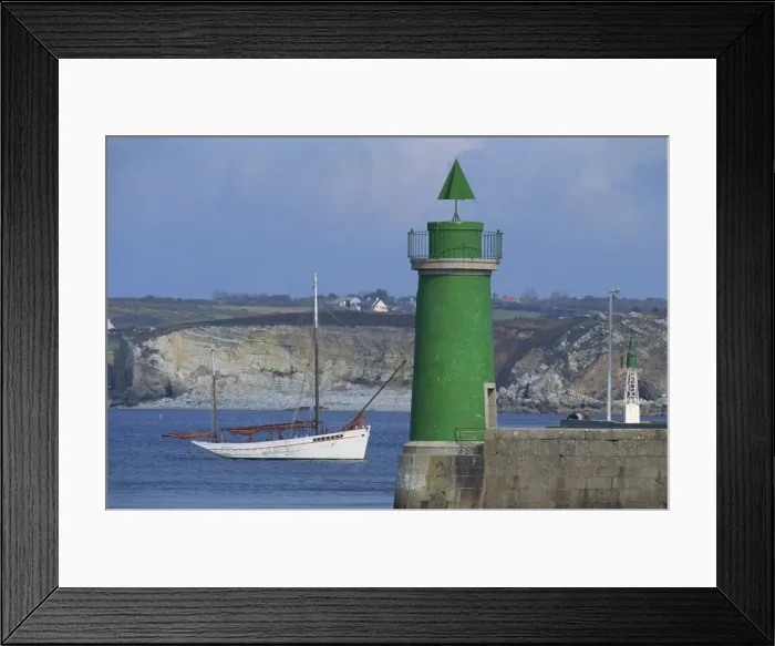 Framed Print : Lighthouse, Camaret, Crozon Peninsula, Finistere, Brittany, France, Europe Framed Print : Lighthouse, Camaret, Crozon Peninsula, Finistere, Brittany, France, Europe