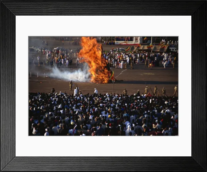 Framed Print : Burning ceremony, Mescal celebration, Addis Ababa, Ethiopia, Africa Framed Print : Burning ceremony, Mescal celebration, Addis Ababa, Ethiopia, Africa
