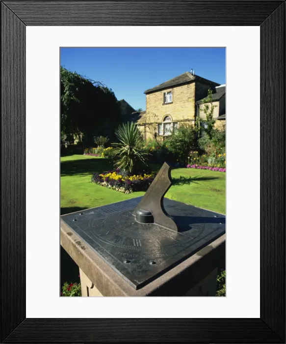 Framed Print : Bath Gardens, Bakewell, Derbyshire, Peak District National Park, England Framed Print : Bath Gardens, Bakewell, Derbyshire, Peak District National Park, England