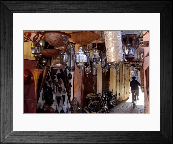 Framed Print : The souks in the Medina, Marrakesh, Morocco, North Africa, Africa Framed Print : The souks in the Medina, Marrakesh, Morocco, North Africa, Africa