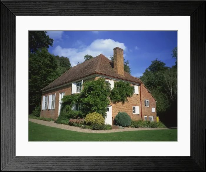 Framed Print : Quaker Meeting House, Jordans, Buckinghamshire, England, United Kingdom, Europe Framed Print : Quaker Meeting House, Jordans, Buckinghamshire, England, United Kingdom, Europe