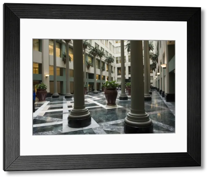 Framed Print : The Curtis Center, Philadelphia, Pennsylvania, United States of America, North America Framed Print : The Curtis Center, Philadelphia, Pennsylvania, United States of America, North America
