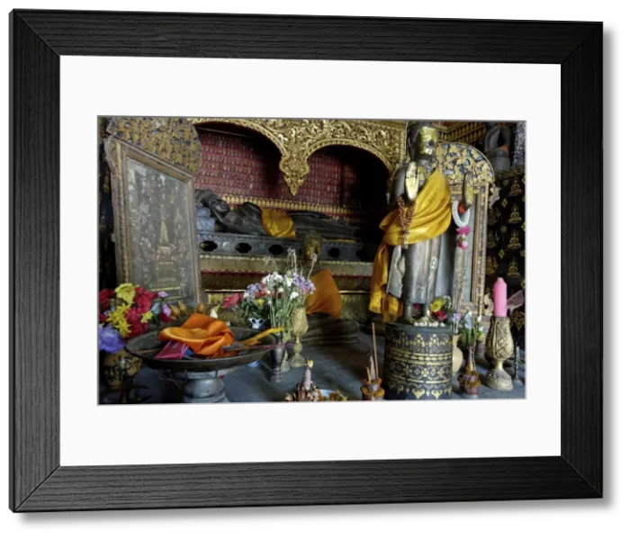Framed Print : Reclining Buddha, Red Chapel, Wat Xieng Thong, Luang Prabang, UNESCO World Heritage Site Framed Print : Reclining Buddha, Red Chapel, Wat Xieng Thong, Luang Prabang, UNESCO World Heritage Site