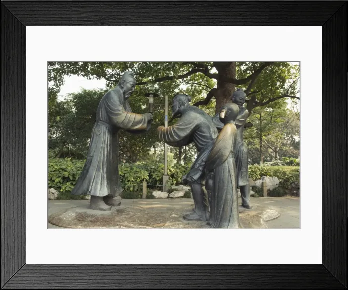 Framed Print : Statue of Confucius and his students at West Lake, Hangzhou, Zhejiang Province Framed Print : Statue of Confucius and his students at West Lake, Hangzhou, Zhejiang Province