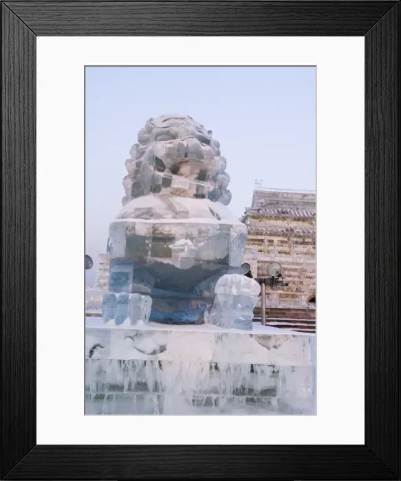 Framed Print : A traditional Chinese lion ice sculptures at the Ice Lantern Festival, Harbin Framed Print : A traditional Chinese lion ice sculptures at the Ice Lantern Festival, Harbin