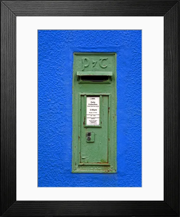 Framed Print : Post box in Kenmare Town, County Kerry, Munster, Republic of Ireland, Europe Framed Print : Post box in Kenmare Town, County Kerry, Munster, Republic of Ireland, Europe
