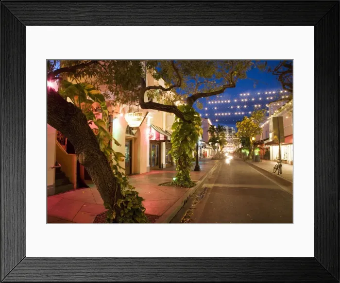 Framed Print : Espanola Way, Miami Beach, Florida, United States of America, North America Framed Print : Espanola Way, Miami Beach, Florida, United States of America, North America
