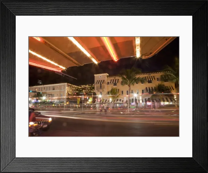 Framed Print : Washington Avenue, Miami Beach, Florida, United States of America, North America Framed Print : Washington Avenue, Miami Beach, Florida, United States of America, North America