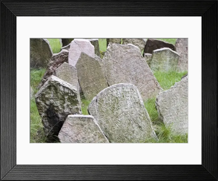 Framed Print : Old Jewish Cemetery, Jewish Quarter, Prague, Czech Republic, Europe Framed Print : Old Jewish Cemetery, Jewish Quarter, Prague, Czech Republic, Europe