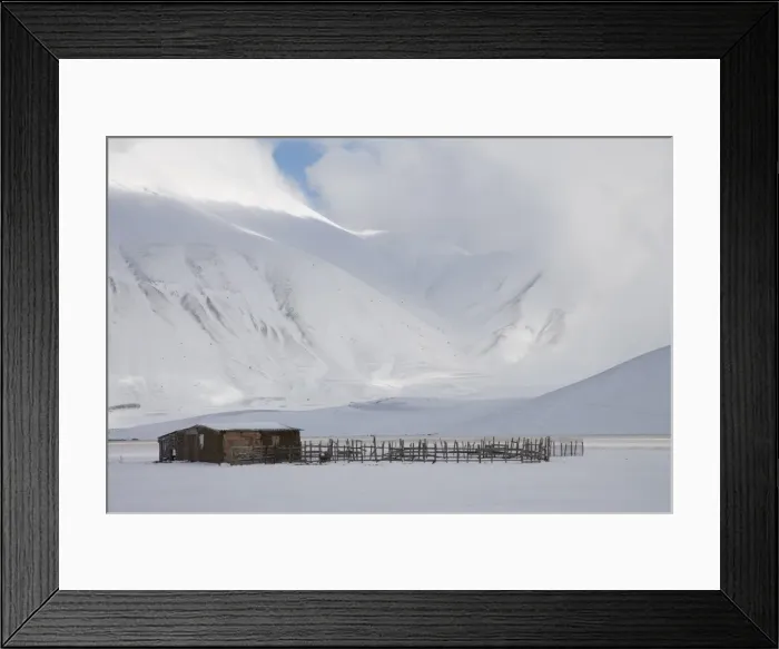 Framed Print : Castelluccio di Norcia, Umbria, Italy, Europe Framed Print : Castelluccio di Norcia, Umbria, Italy, Europe