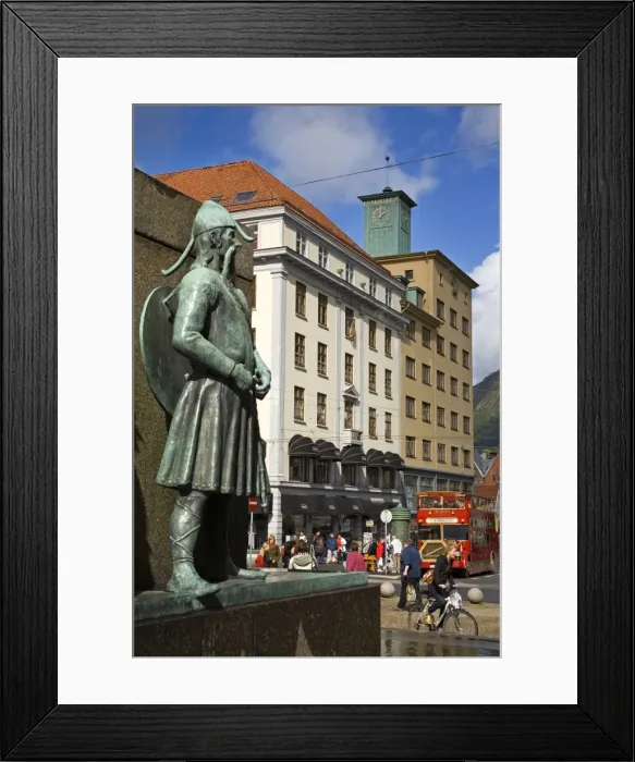 Framed Print : Sjomanns Monument on Torgalmenningen Street, Bergen, Norway, Scandinavia, Europe Framed Print : Sjomanns Monument on Torgalmenningen Street, Bergen, Norway, Scandinavia, Europe