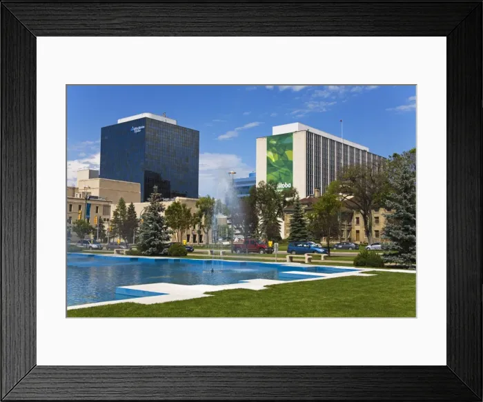 Framed Print : Pool in the Legislative grounds, Winnipeg, Manitoba, Canada, North America Framed Print : Pool in the Legislative grounds, Winnipeg, Manitoba, Canada, North America