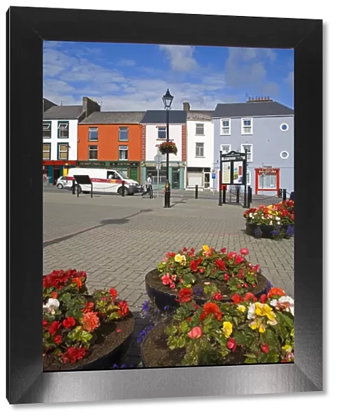 Market Square, Kilrush Town, County Clare, Munster, Republic of Ireland, Europe