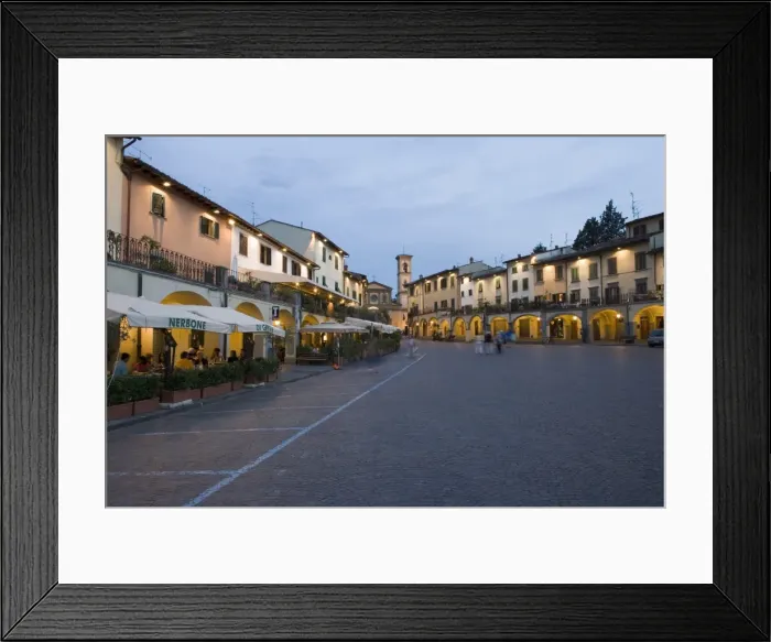 Framed Print : Market Square of Greve in Chianti, Tuscany, Italy, Europe Framed Print : Market Square of Greve in Chianti, Tuscany, Italy, Europe