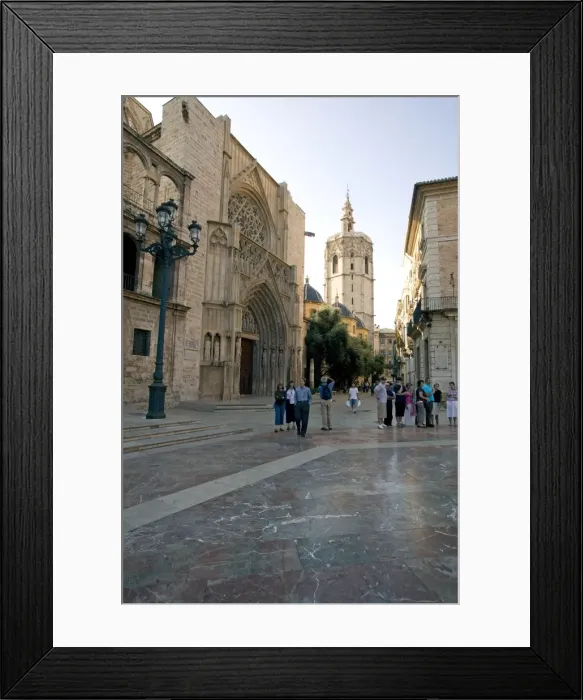 Framed Print : Plaza de la Virgen (Virgen Square), Valencia, Spain, Europe Framed Print : Plaza de la Virgen (Virgen Square), Valencia, Spain, Europe