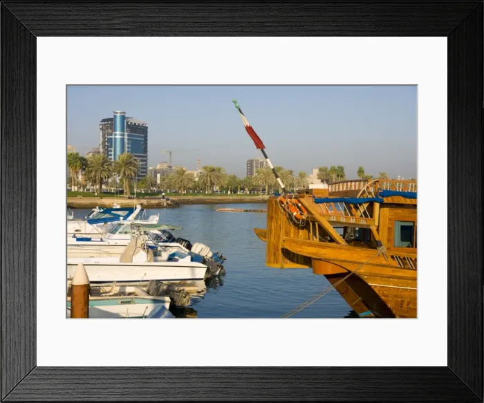 Framed Print : Doha Bay, Doha, Qatar, Middle East Framed Print : Doha Bay, Doha, Qatar, Middle East