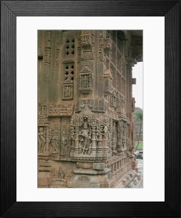 Framed Print : Sas Balu Jain temple, Nagda, near Udaipur, Rajasthan state, India, Asia Framed Print : Sas Balu Jain temple, Nagda, near Udaipur, Rajasthan state, India, Asia