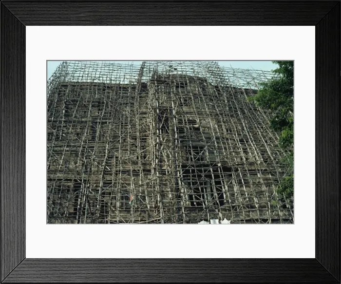 Framed Print : Wooden scaffolding, Srirangum, India, Asia Framed Print : Wooden scaffolding, Srirangum, India, Asia