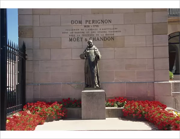 Statue of Dom Perignon, Epernay, Champagne Ardenne, France, Europe