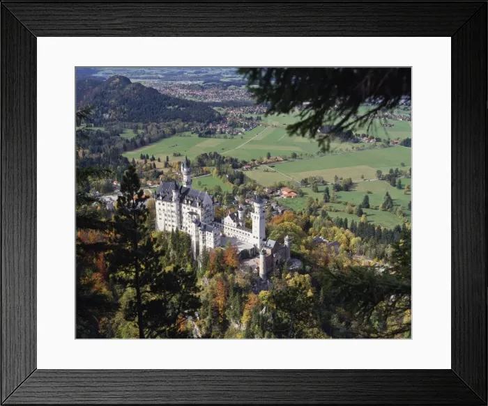 Framed Print : Neuschwanstein Castle, west of Fussen, Bavaria, Germany, Europe Framed Print : Neuschwanstein Castle, west of Fussen, Bavaria, Germany, Europe