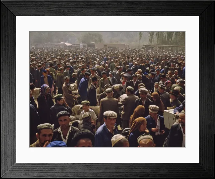 Framed Print : Kashgar Sunday Market, Xinjiang Rovince, China, Asia Framed Print : Kashgar Sunday Market, Xinjiang Rovince, China, Asia