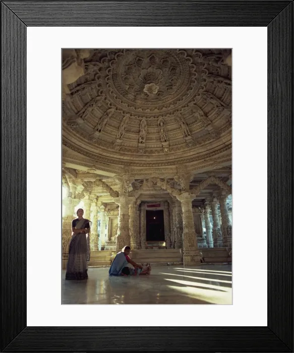 Framed Print : Interior of Vimal Vasahi Temple, built in 1031 dedicated to the first Jain saint