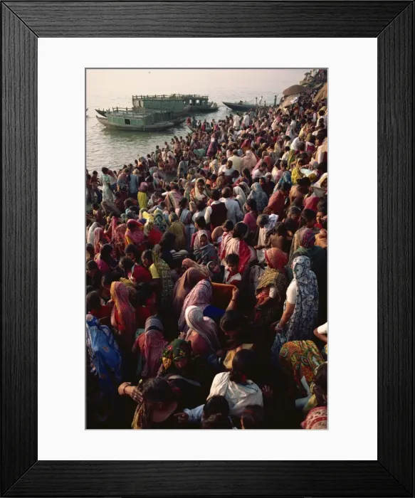 Framed Print : Mass bathing in the holy River Ganga to celebrate the Kartik Poonima festival Varanasi
